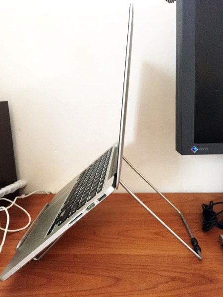 mac book stand